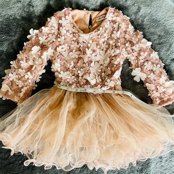 Little girls long sleeve tutu dress with 3D flowers, size 12M - Picture 2 of 5